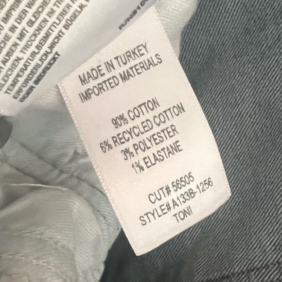 Agolde Toni Jean - Mid Rise Straight - Picture 7 of 7